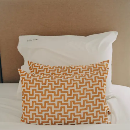 Ilias Aparthotel 3*