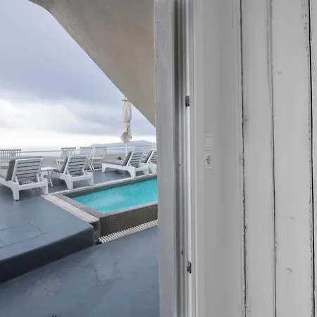 Ilias Apart Otel 3*