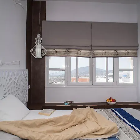 Hotel apartamentowy Ilias Firostefani