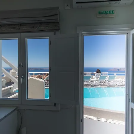 Apart Otel Ilias 3*